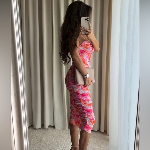 Zara Floral Tulle Midi Dress. NWT. Size Small. - Picture 3 of 9